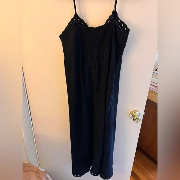 Old Navy Black Linen Blend Eyelet Dress - Picture 4 of 5